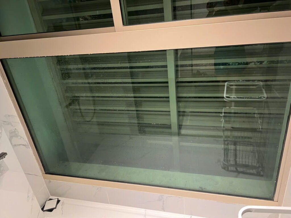 Thi công decal dán kính bếp căn hộ chị ruby - quận 2 3 img 20250425 1056588371239121000590284